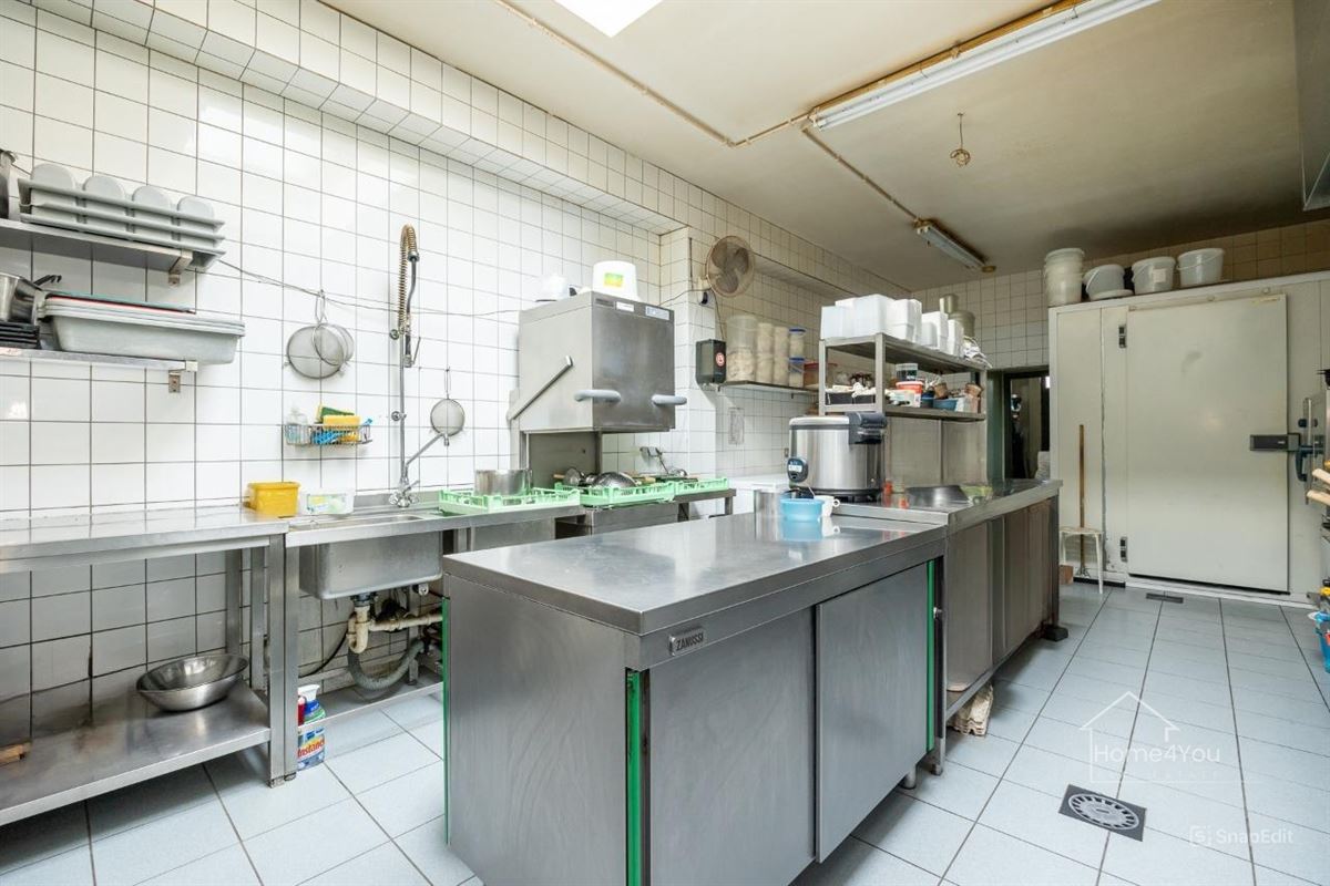 Ruim handelspand op toplocatie