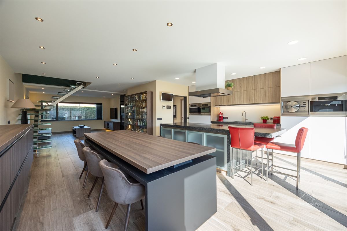 Moderne, energiezuinige halfopen woning in de rustige Vredewijk