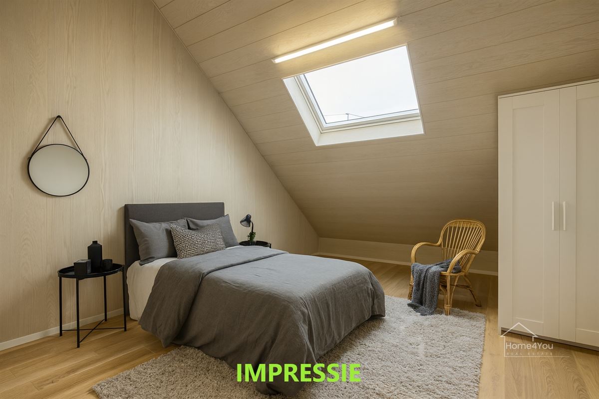 HOB met 4 slaapkamers en 2 badkamers