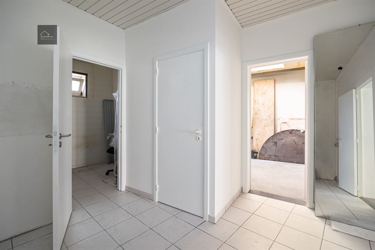 Handelshuis met duplex en 2 aparte tuinen