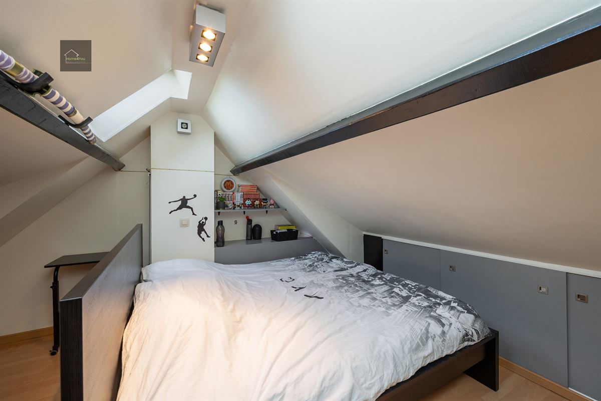 Instapklare woning met zonnepanelen op TOP locatie