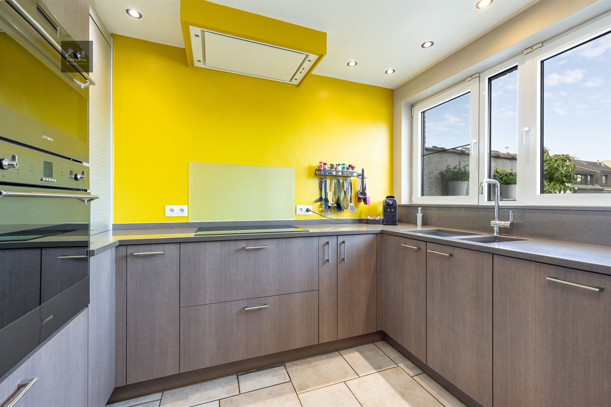 Instapklare woning met zonnepanelen op TOP locatie