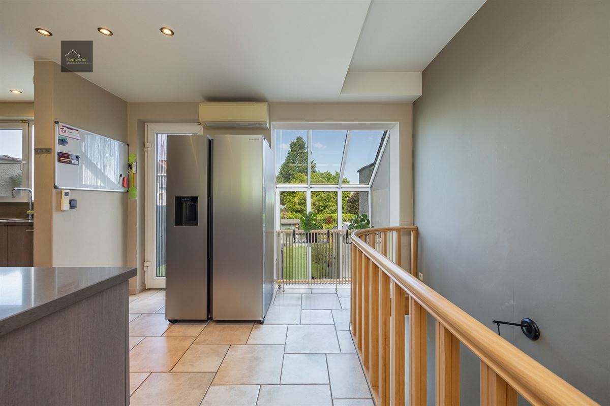 Instapklare woning met zonnepanelen op TOP locatie