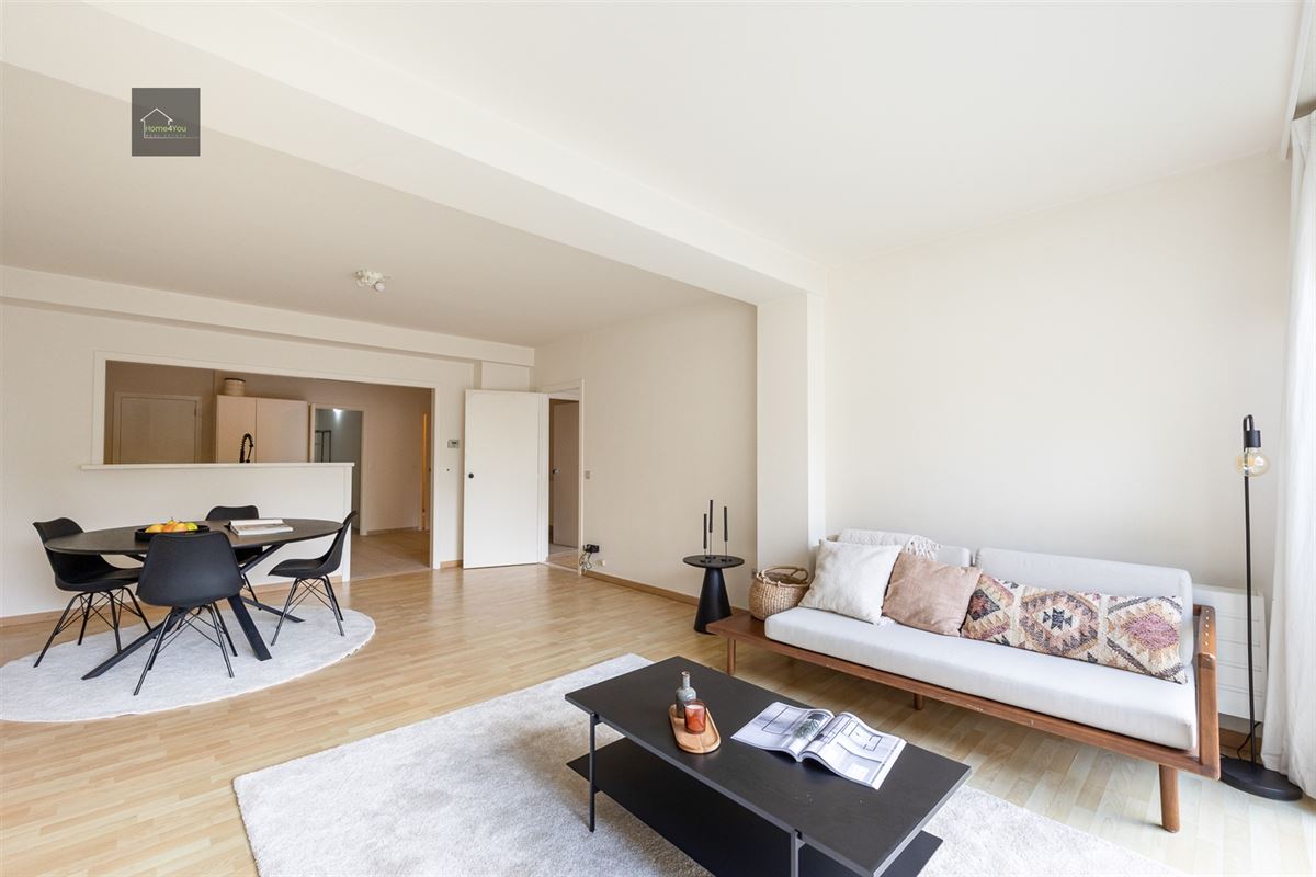 Gelijkvloers appartement met autostaanplaats in Oud-Berchem