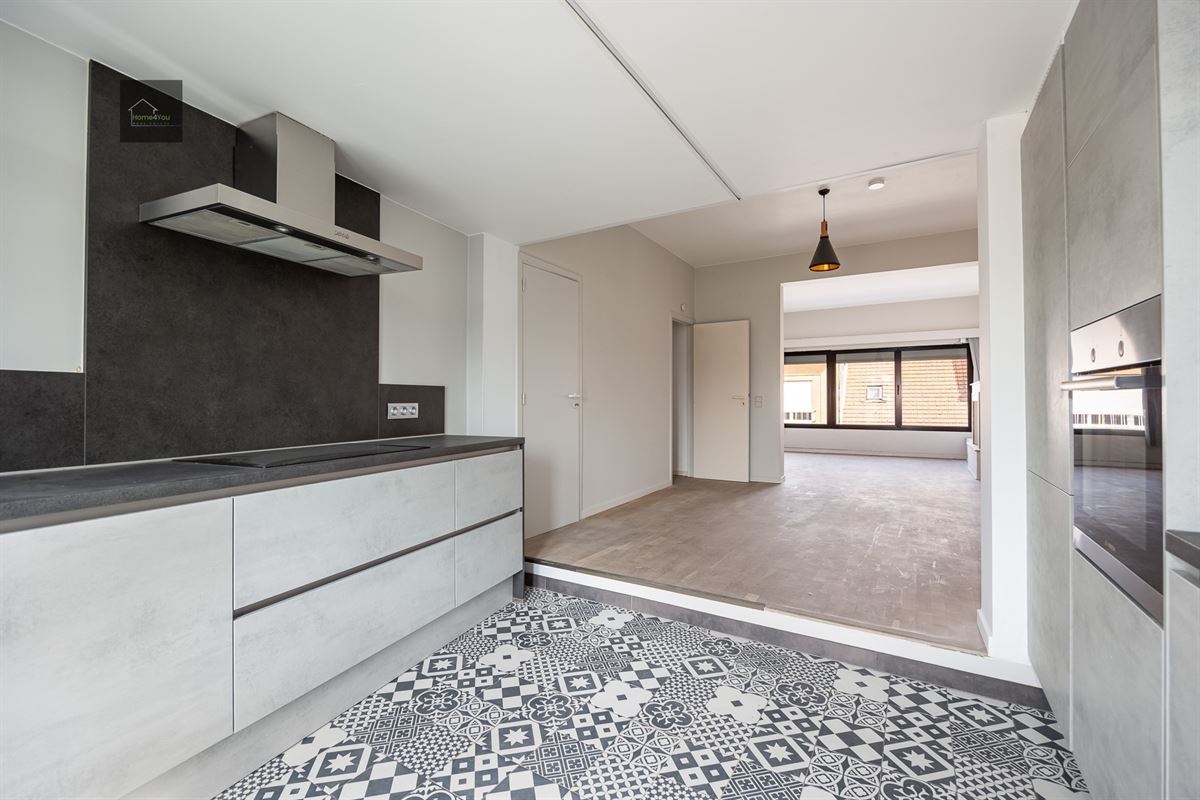 Duplex MET grote privatieve tuin en vruchtgebruik garage