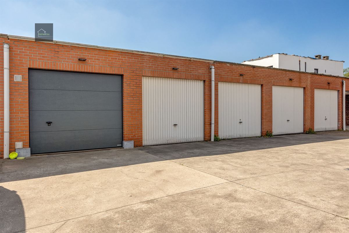 Ruim 3 slaapkamer appartement incl garagebox