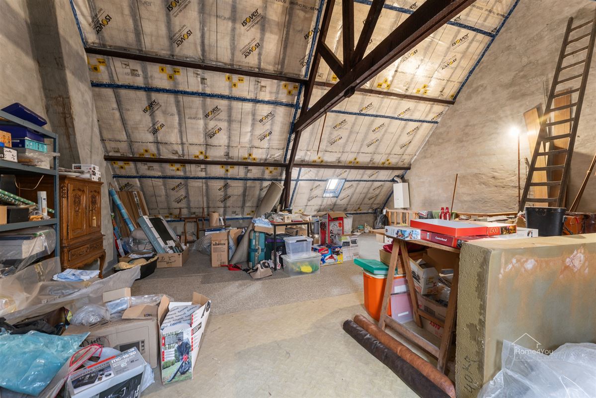 Grote rijwoning - 3 slaapkamers, diepe tuin, toplocatie.