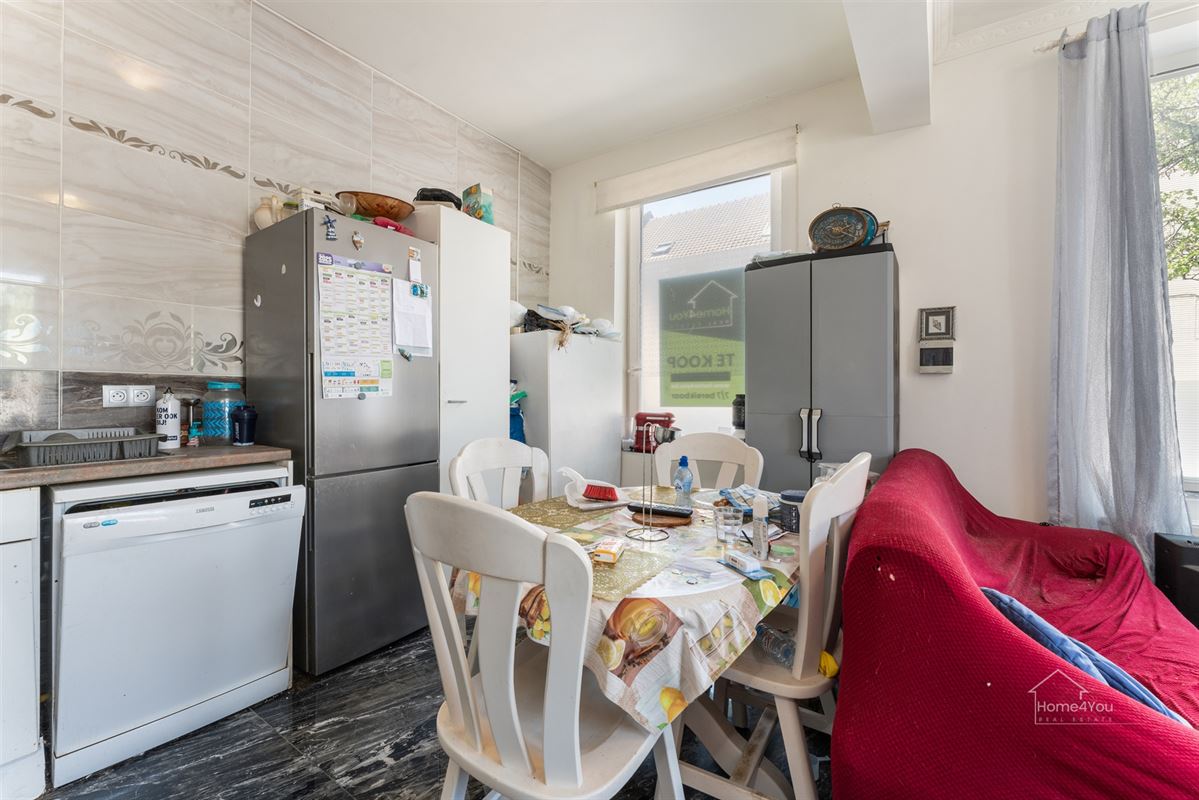 Karaktervol hoekpand 3 slaapkamers, terrasje op toplocatie!