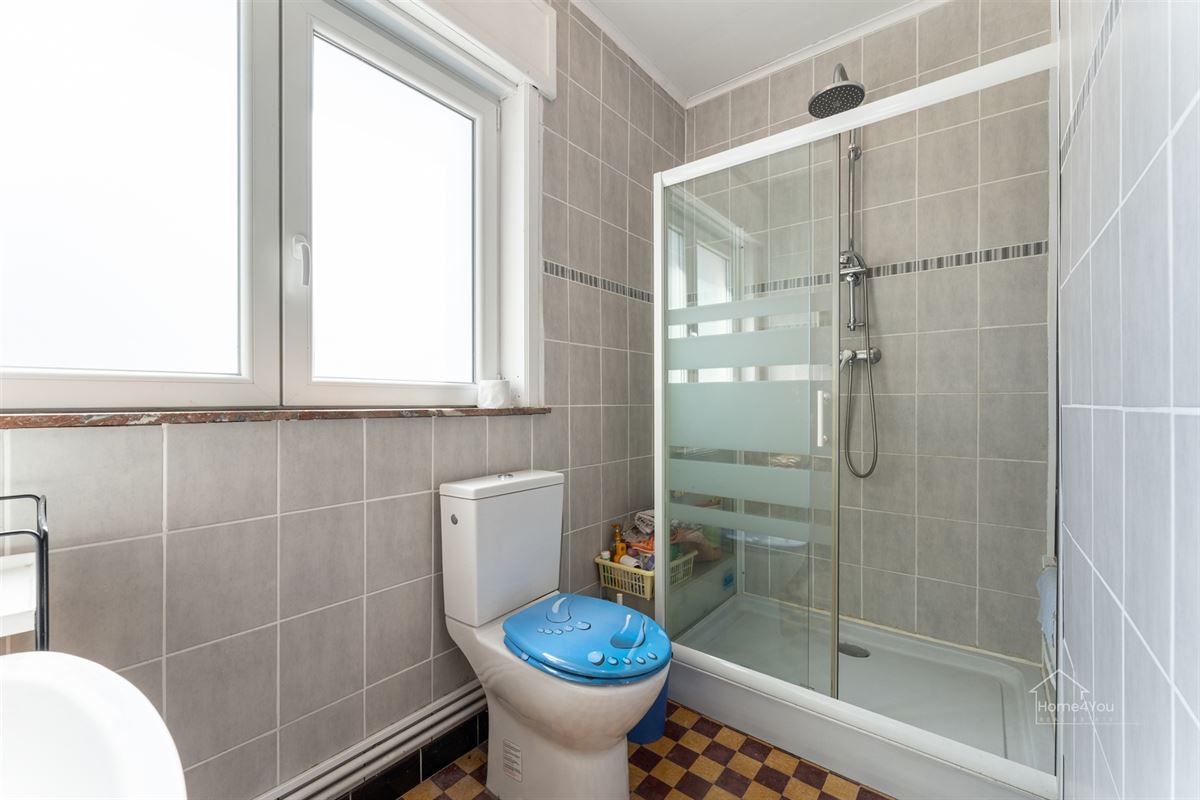 Grote rijwoning - 3 slaapkamers, diepe tuin, toplocatie.