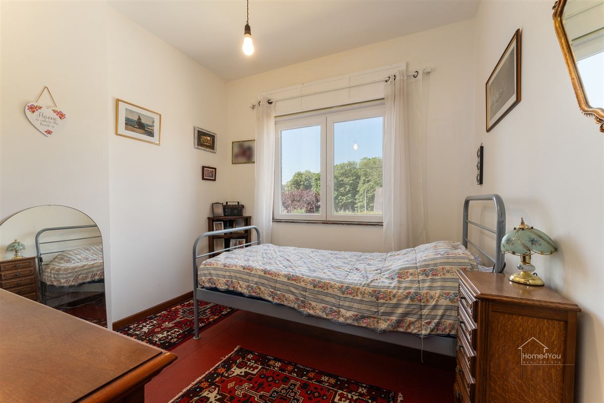 Grote rijwoning - 3 slaapkamers, diepe tuin, toplocatie.
