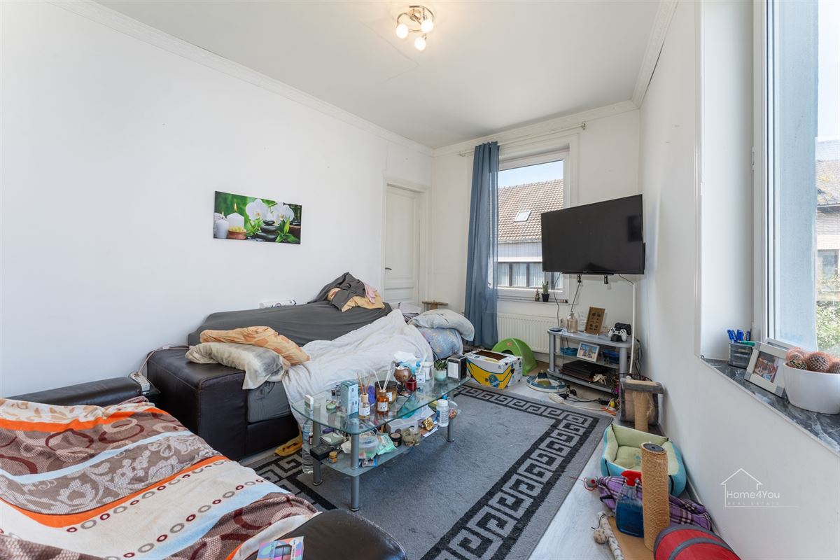 Karaktervol hoekpand 3 slaapkamers, terrasje op toplocatie!