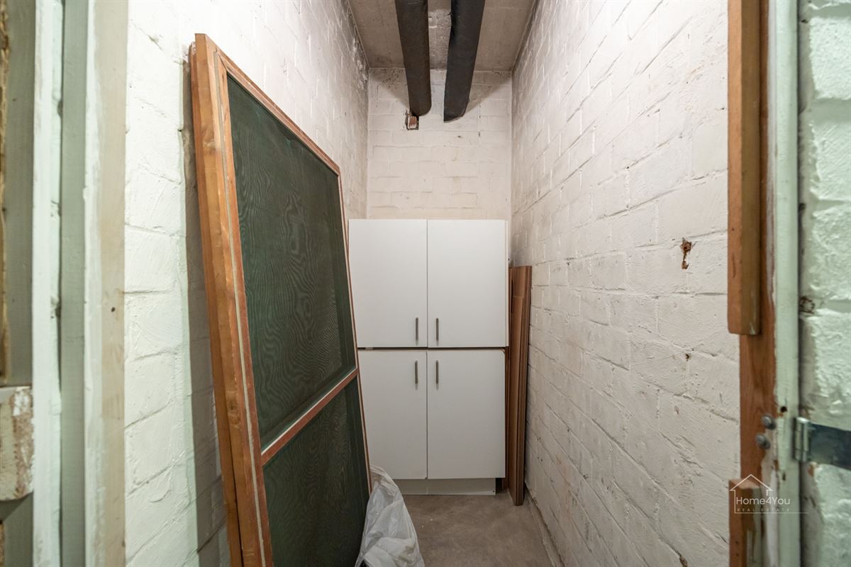 Lichtrijk appartement met 2 slaapkamers, autostaanplaats én groen uitzicht