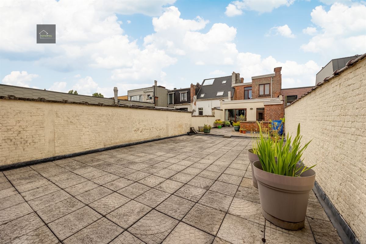 Herenhuis met tal van mogelijkheden op toplocatie 