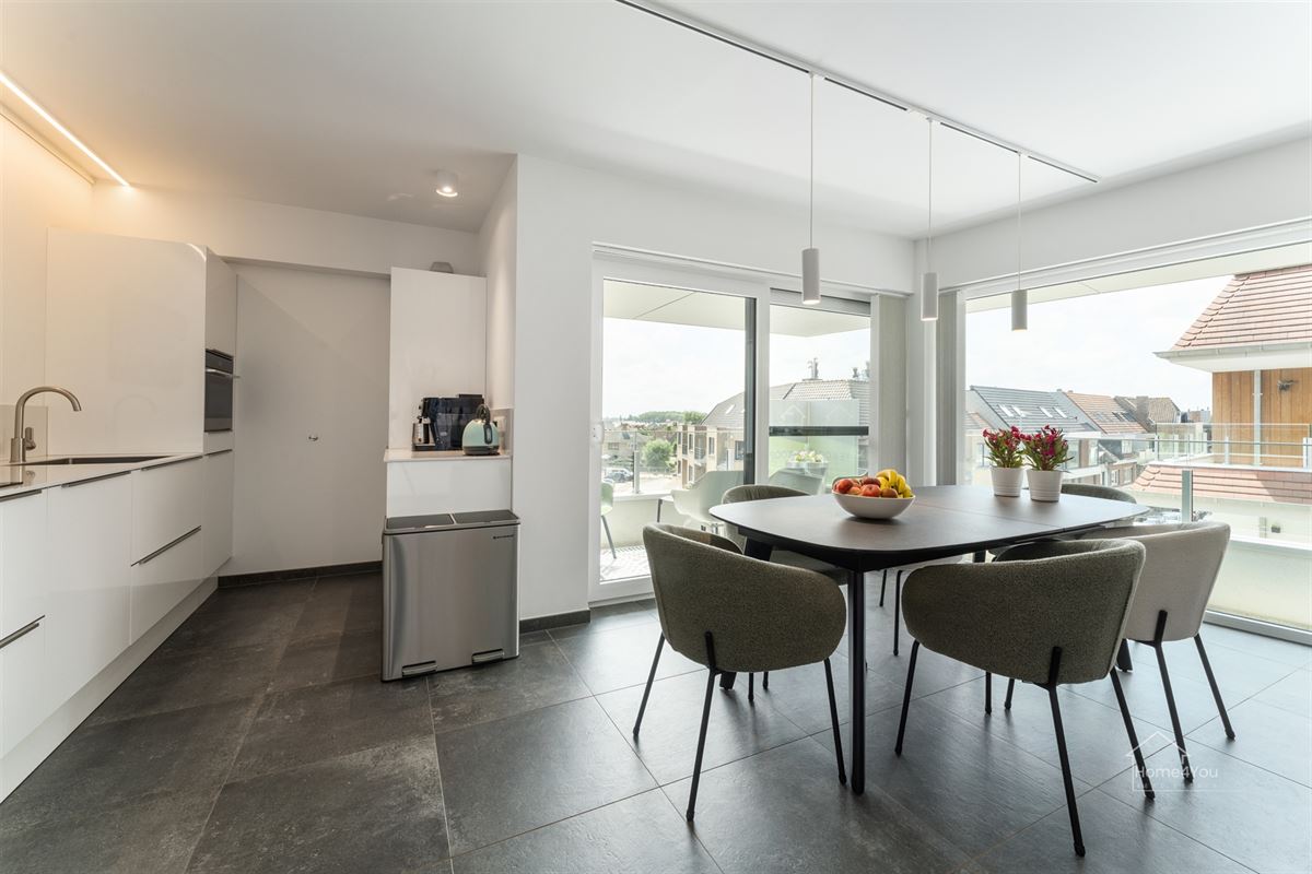 Unieke kans: recent hoekappartement met luxe afwerking.