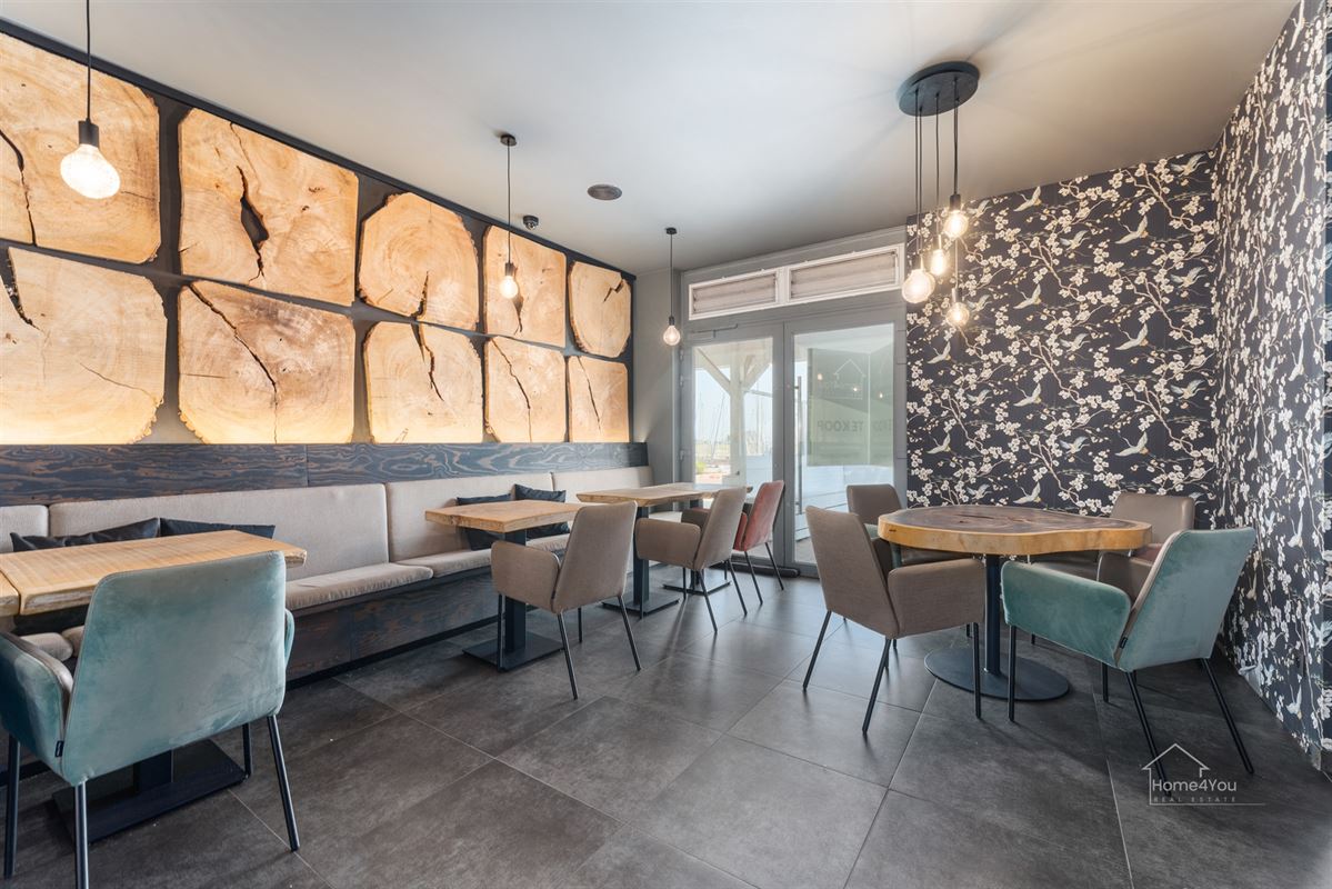 Volledig ingerichte ruime horecazaak aan wandelpromenade!