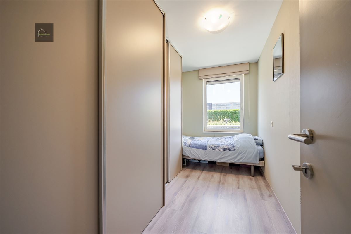 Instapklaar ruim gelijkvloersappartement met tuin!
