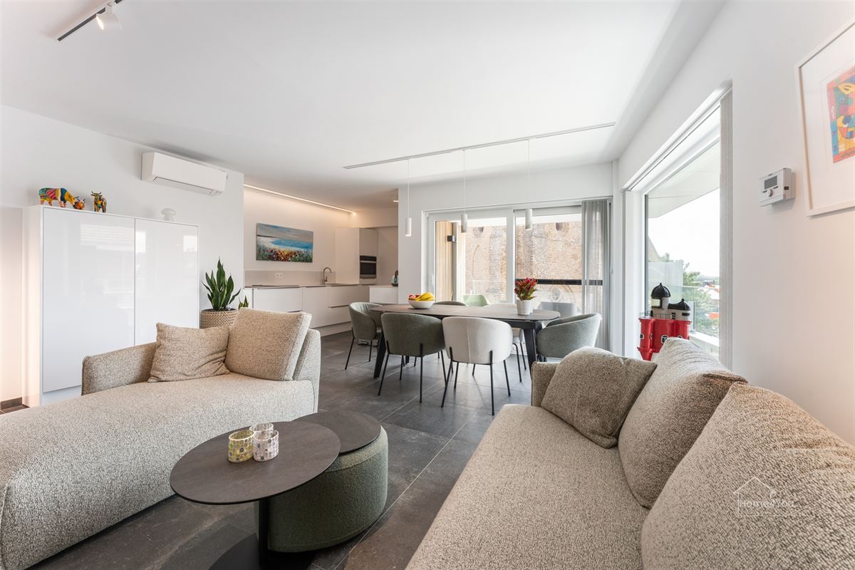 Unieke kans: recent hoekappartement met luxe afwerking.