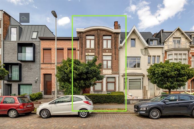 Herenhuis met tal van mogelijkheden op toplocatie 