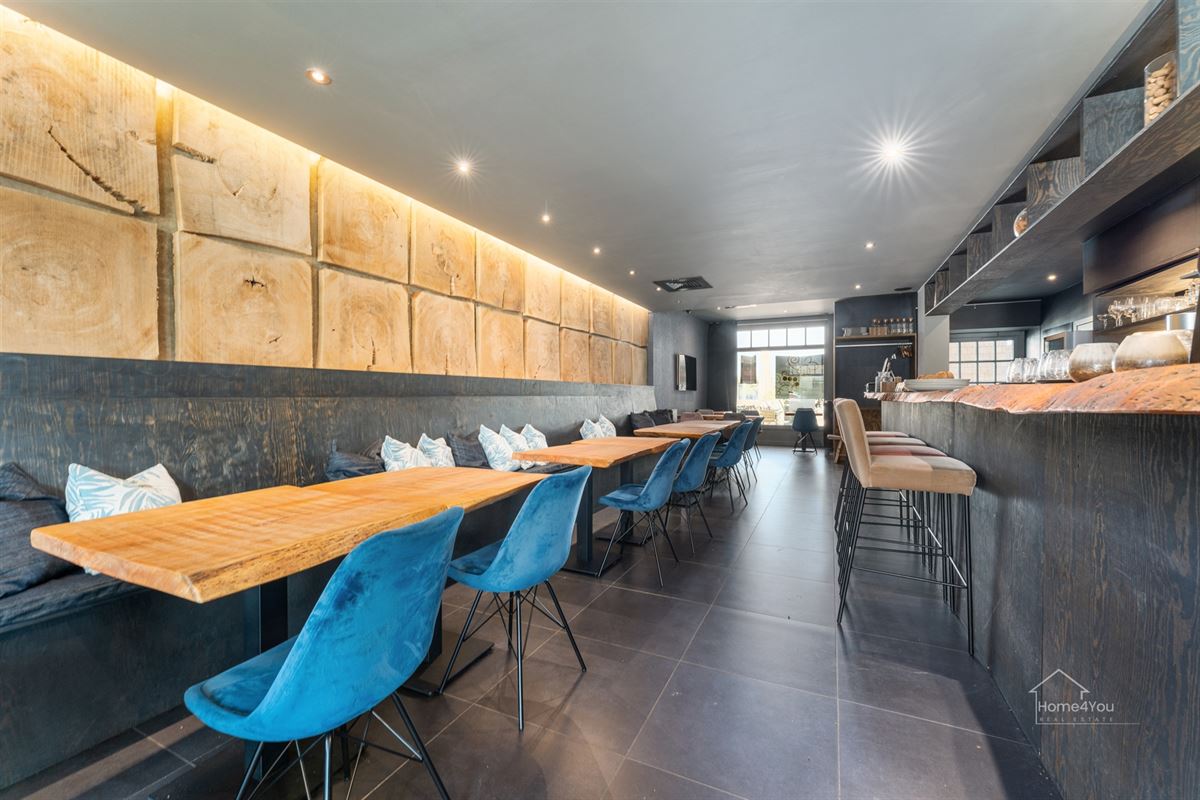 Volledig ingerichte trendy horecazaak aan de wandelpromenade!