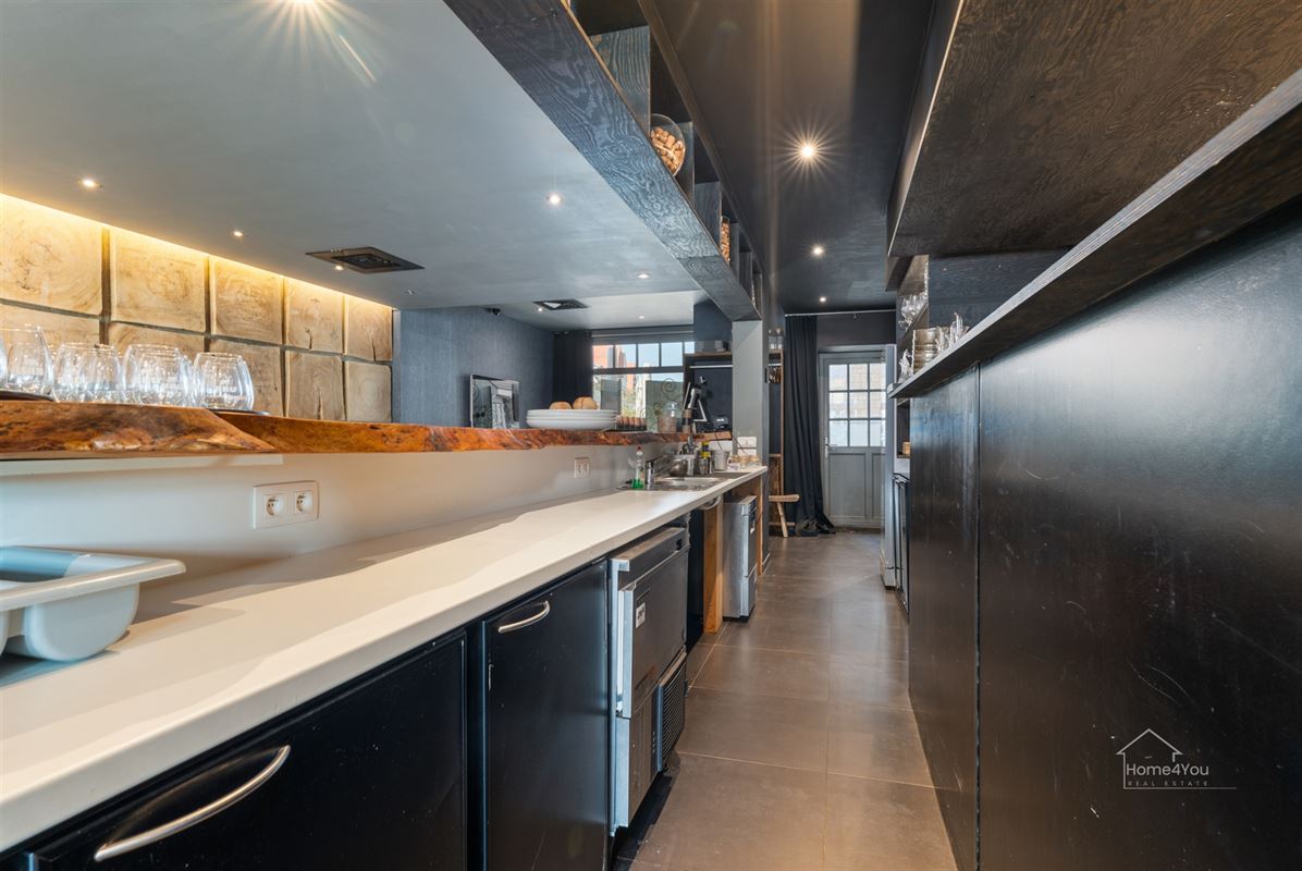 Volledig ingerichte trendy horecazaak aan de wandelpromenade!