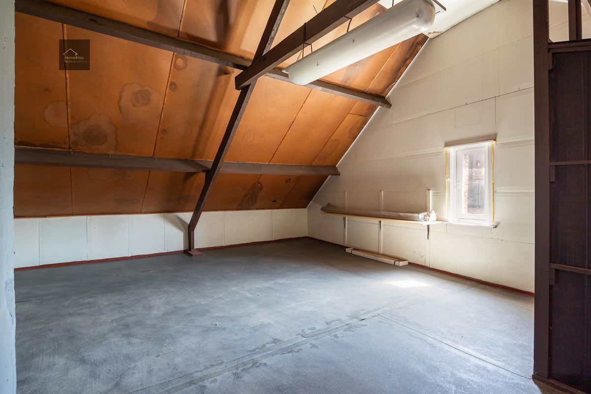 Te Renoveren Halfopen Bebouwing