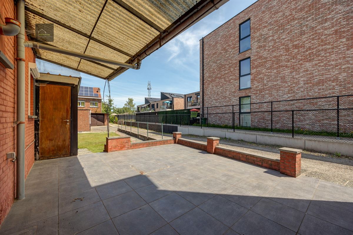 Te Renoveren Halfopen Bebouwing