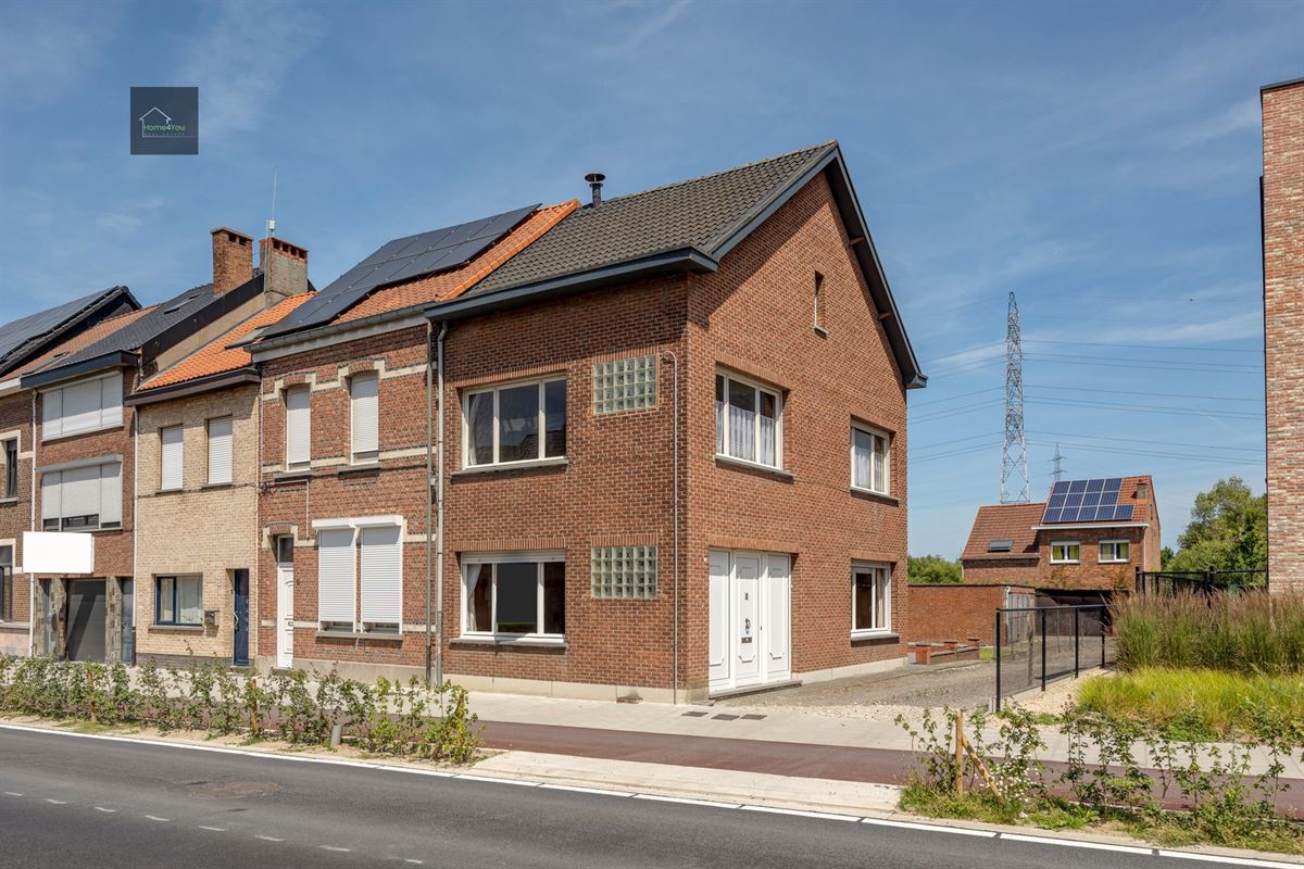 Te Renoveren Halfopen Bebouwing