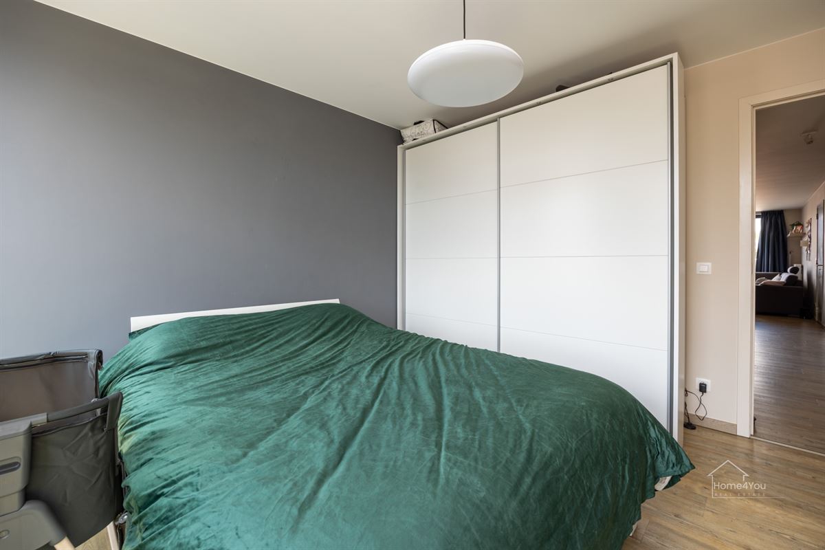 Modern instapklaar appartement met terras en autostaanplaats