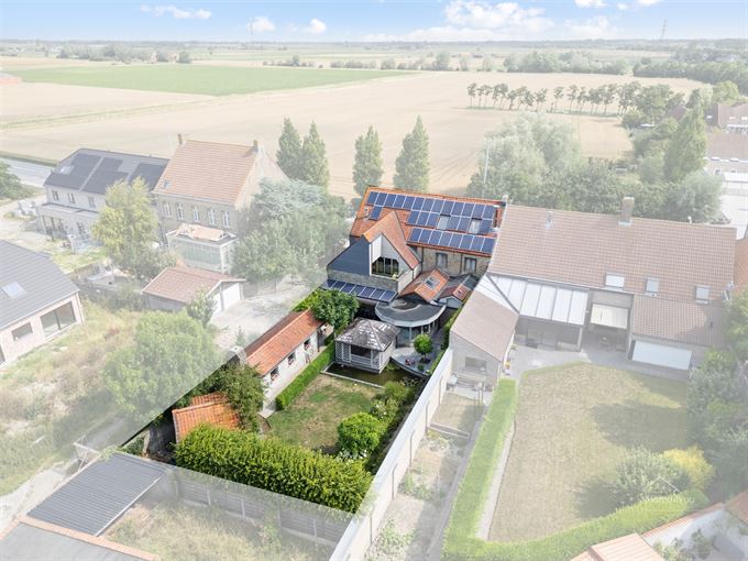 Enorme woning met alles erop en eraan! (Prijs vanaf)