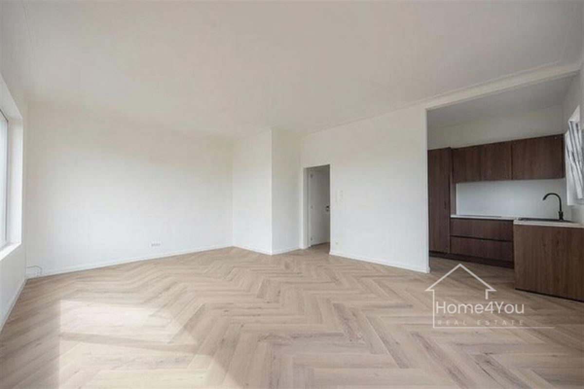 Gerenoveerd appartement te koop!