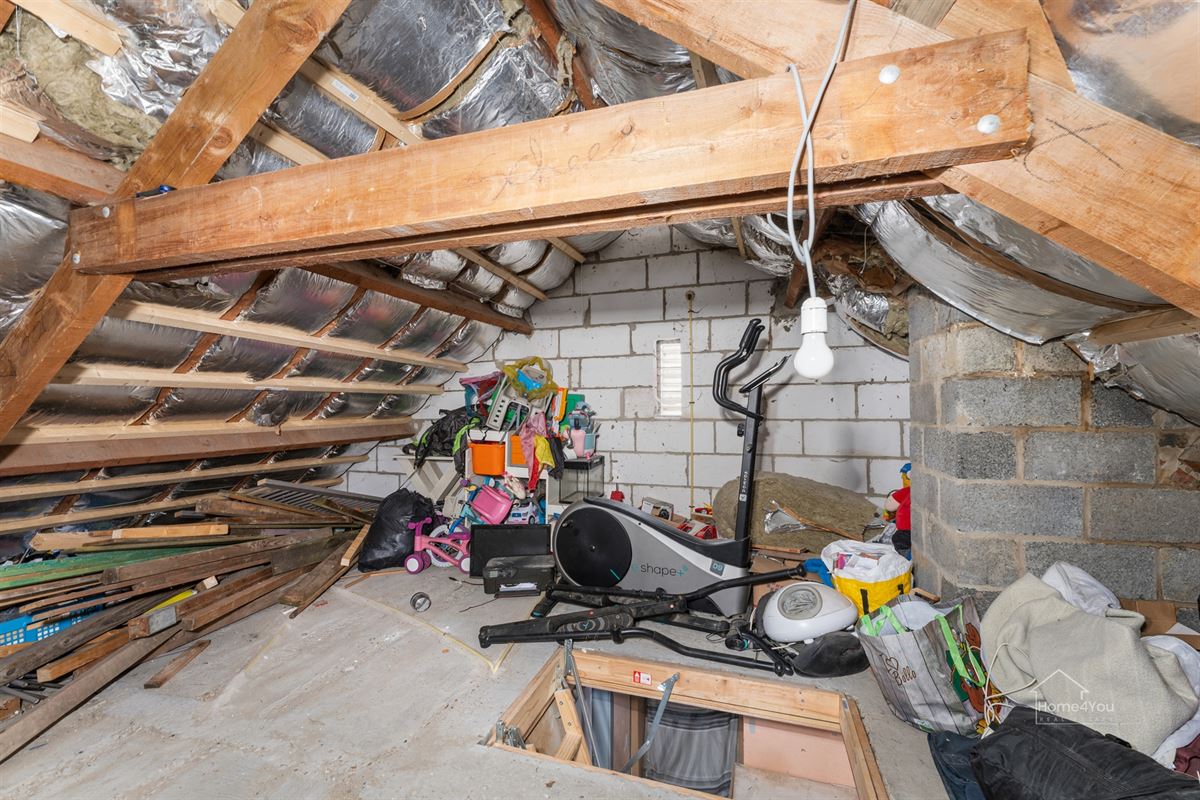 Ruime instapklare gezinswoning met 4 slaapkamers en grote tuin in Diksmuide