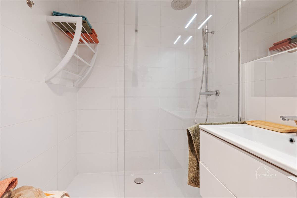 Zonnig en energiezuinig appartement op toplocatie in Middelkerke – Instapklaar en modern