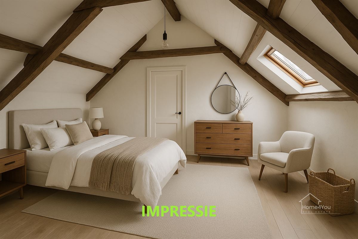 Zeer ruim herenhuis met zwembad