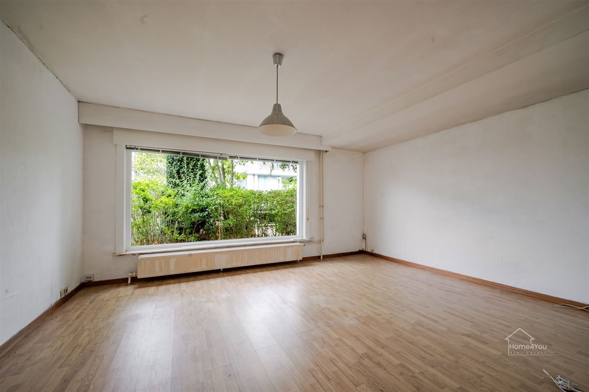 Ruime, authentieke(op te frissen)kustvilla te Koksijde Bad!