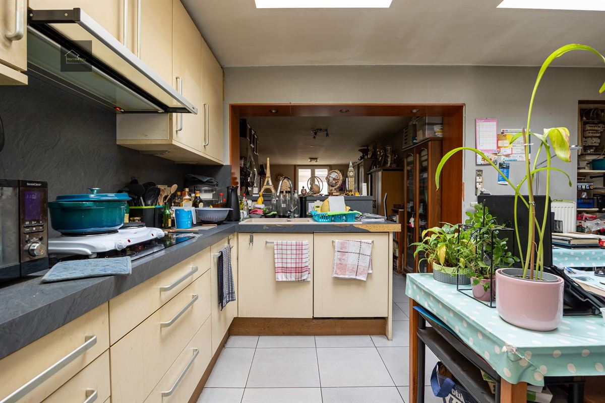 Op te frissen huis in Terhagen