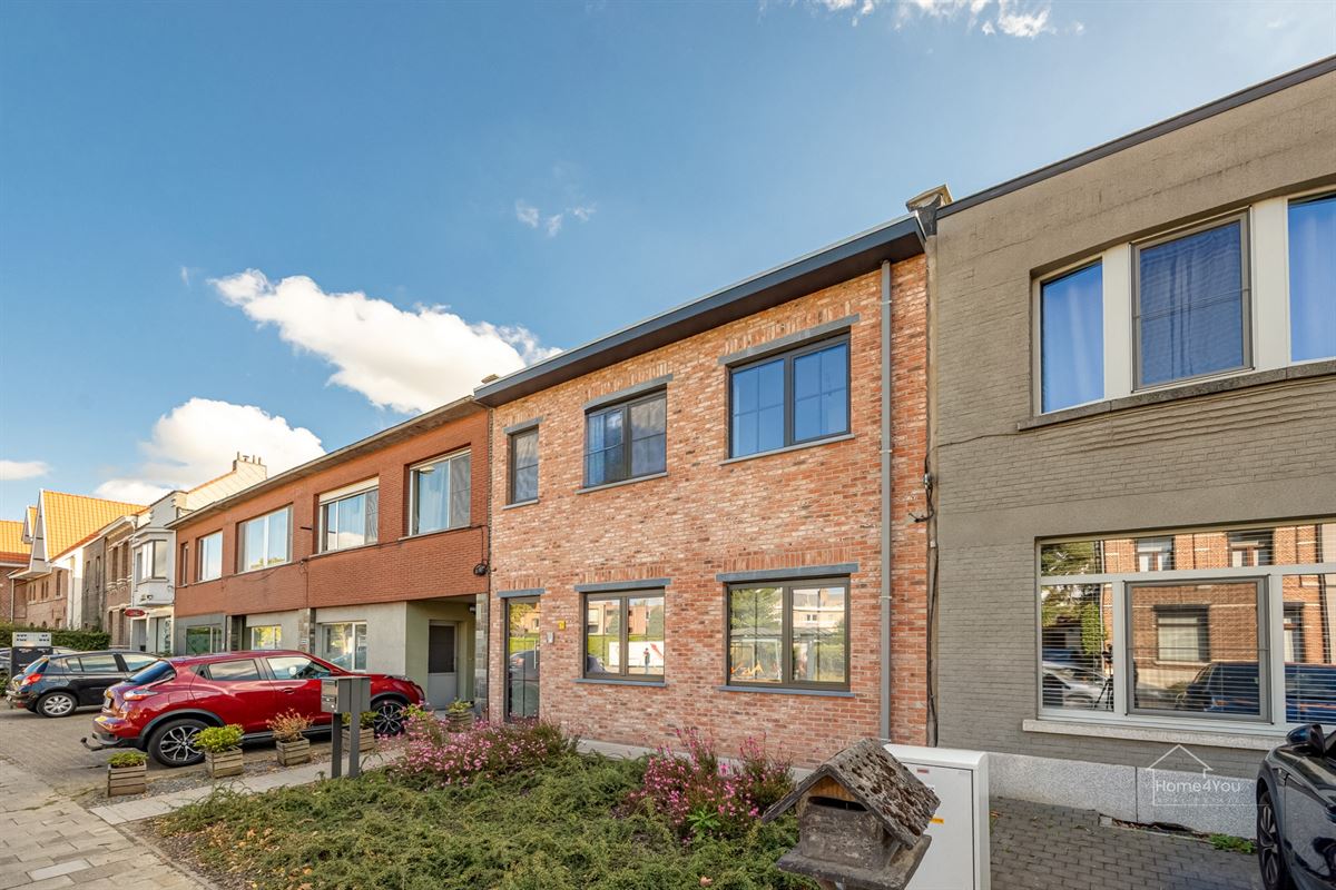 Licht en energiezuinig appartement met zonnepanelen