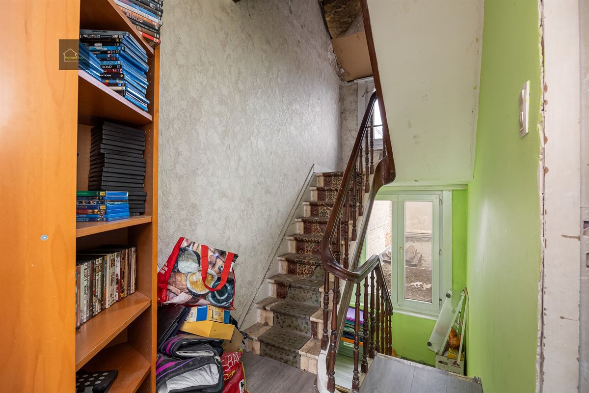 Op te frissen huis in Terhagen