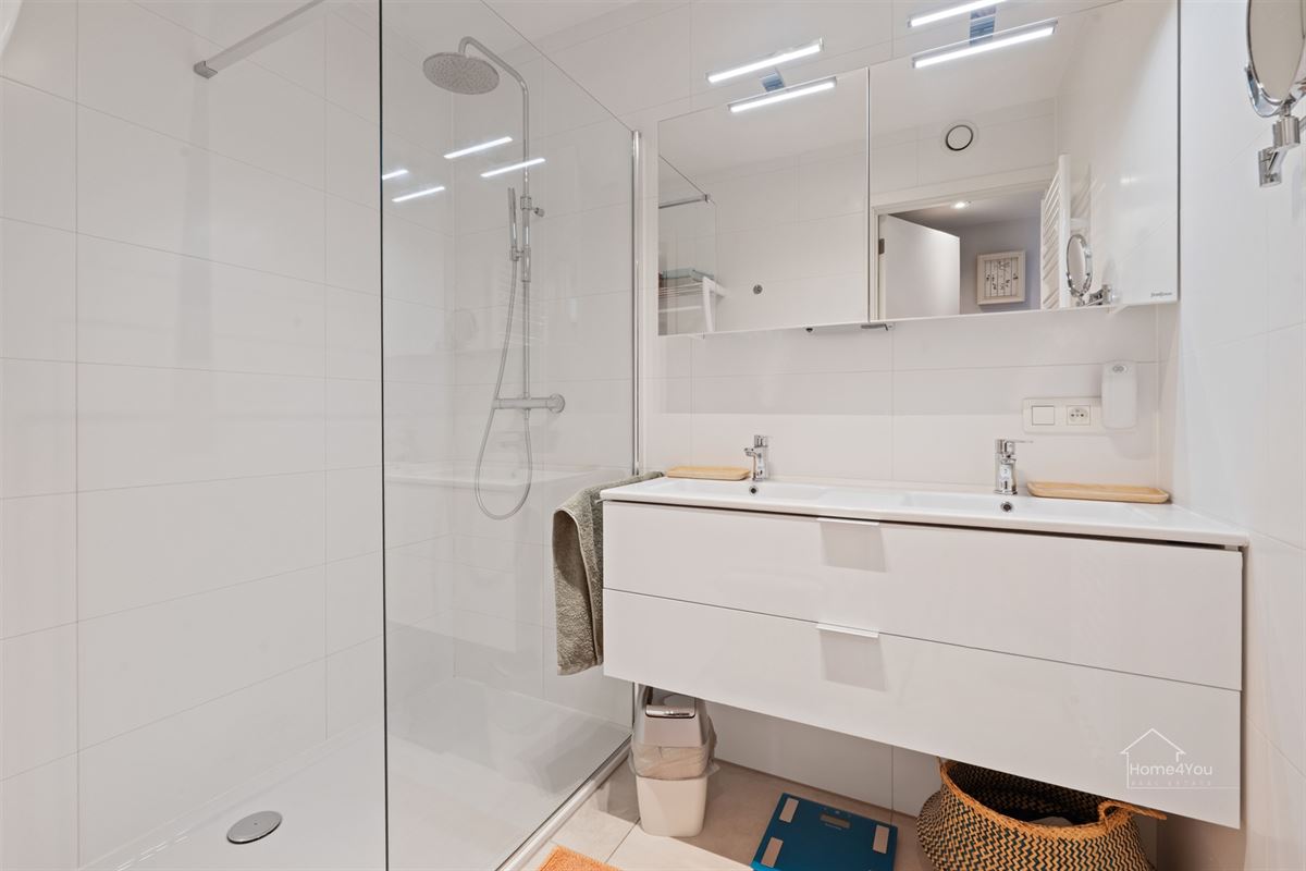 Zonnig en energiezuinig appartement op toplocatie in Middelkerke – Instapklaar en modern