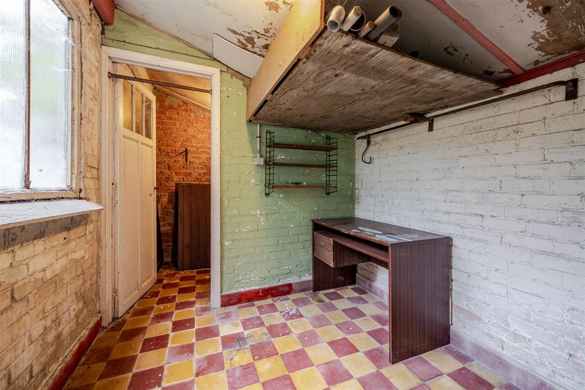 Ruime, authentieke(op te frissen)kustvilla te Koksijde Bad!