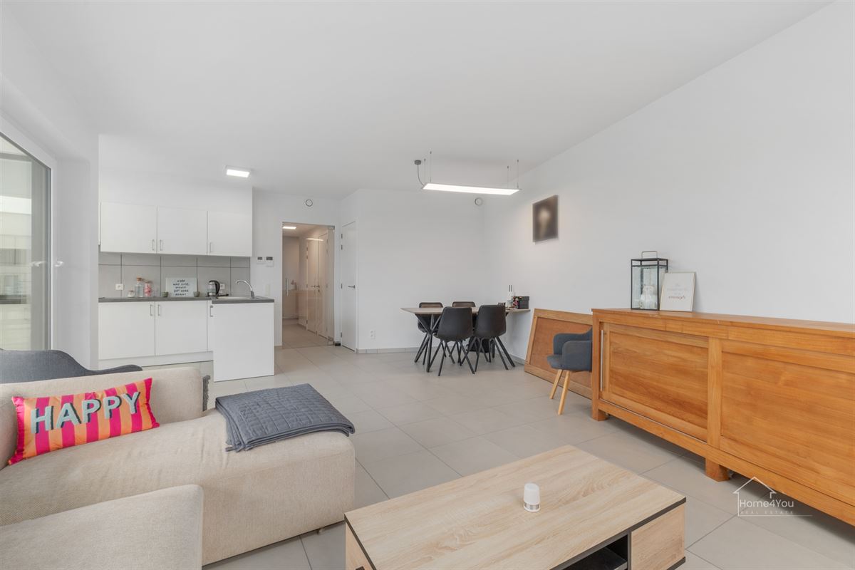 Recent glv app 2 slaapkamers + staanplaats incl!