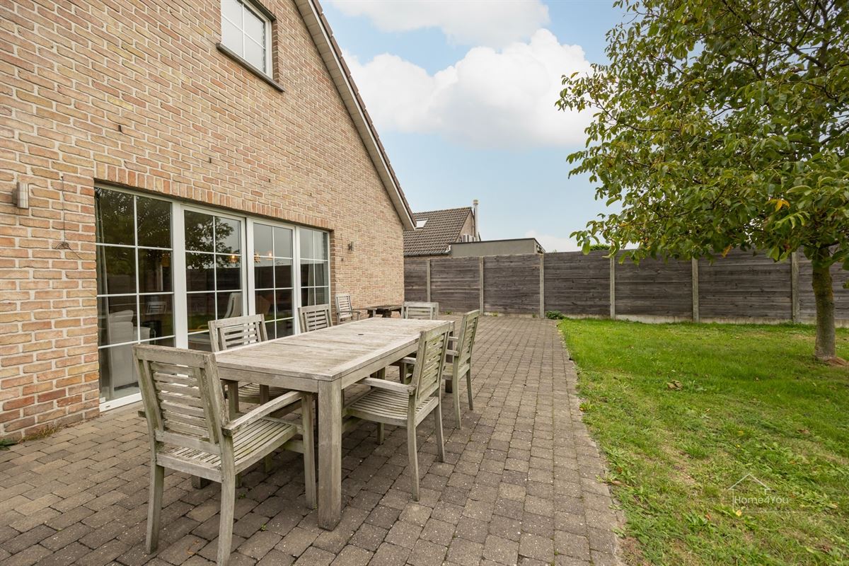 Vrijstaande woning op ruim perceel