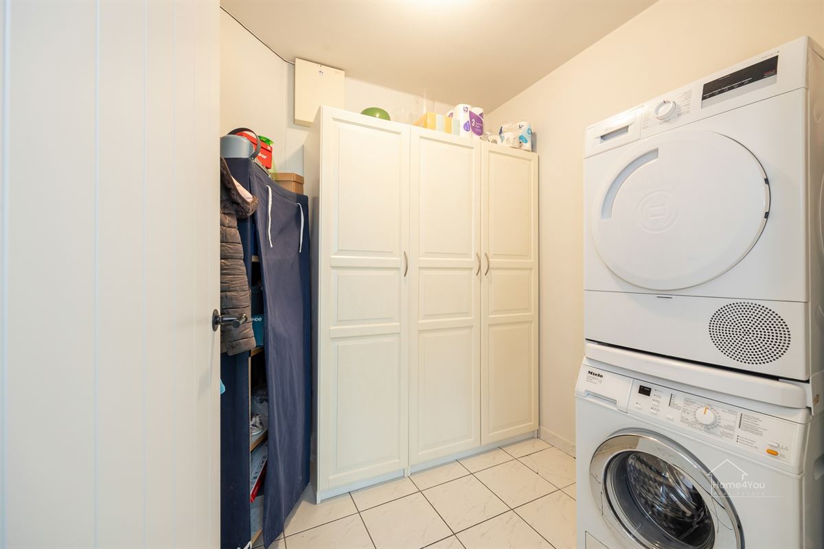 Instapklare gezinswoning met 4 slaapkamers en tuin