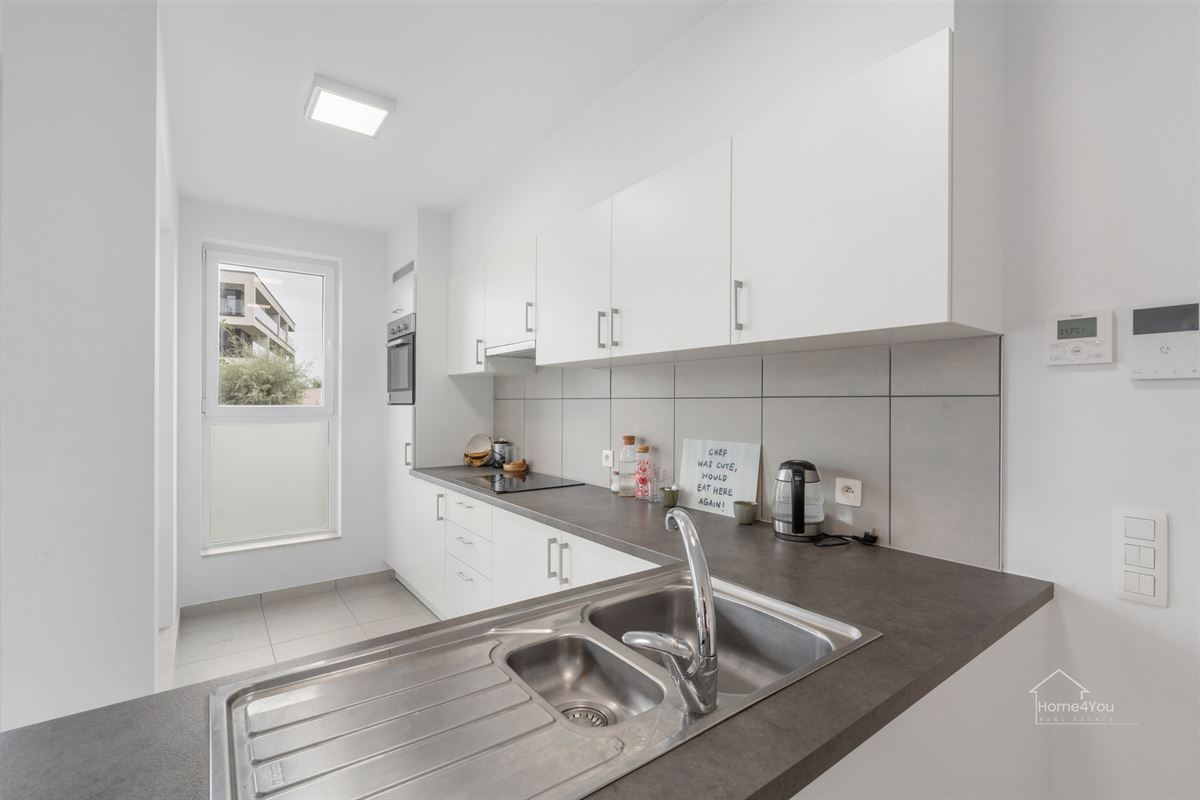 Recent glv app 2 slaapkamers + staanplaats incl!
