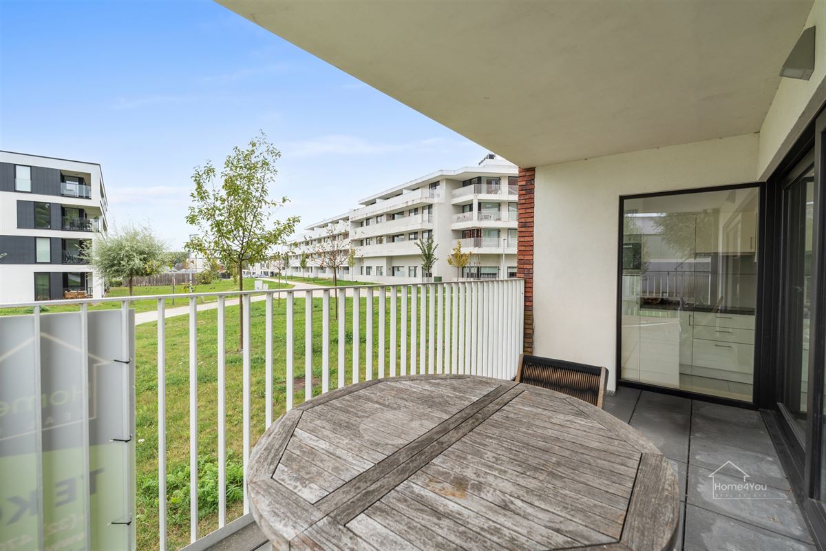 Recent glv app 2 slaapkamers + staanplaats incl!