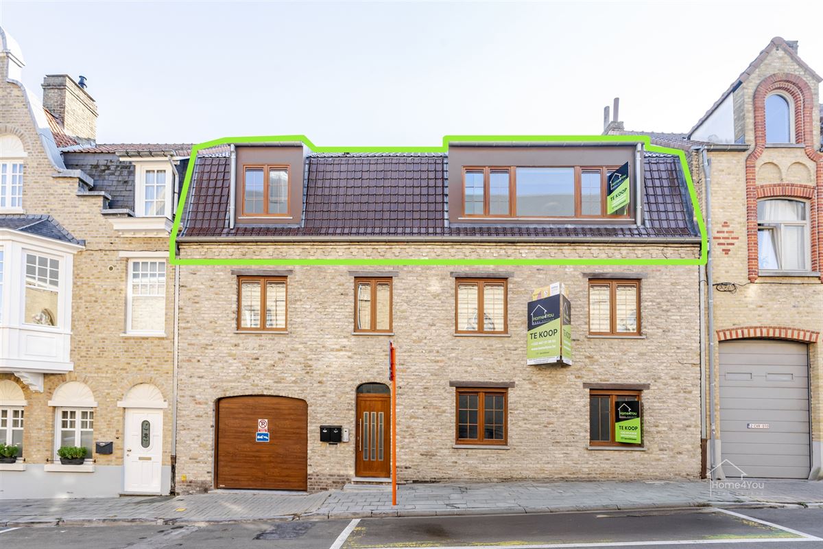 Ruim duplexappartement 4 slaapkamers 2 badkamers! 