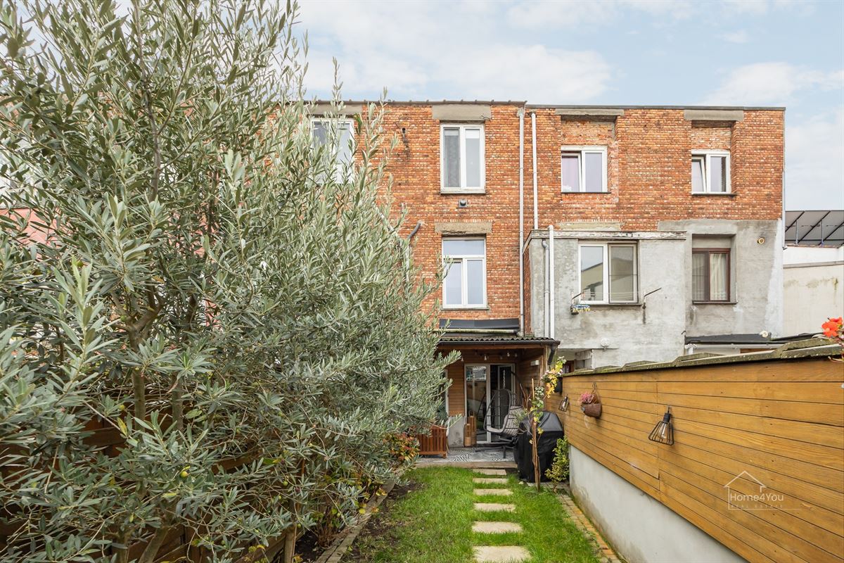 Instapklare woning met 3 slaapkamers in Deurne te koop!