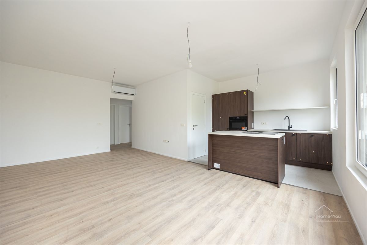 Gerenoveerd 2-slaapkamer appartement in Borsbeek te koop!