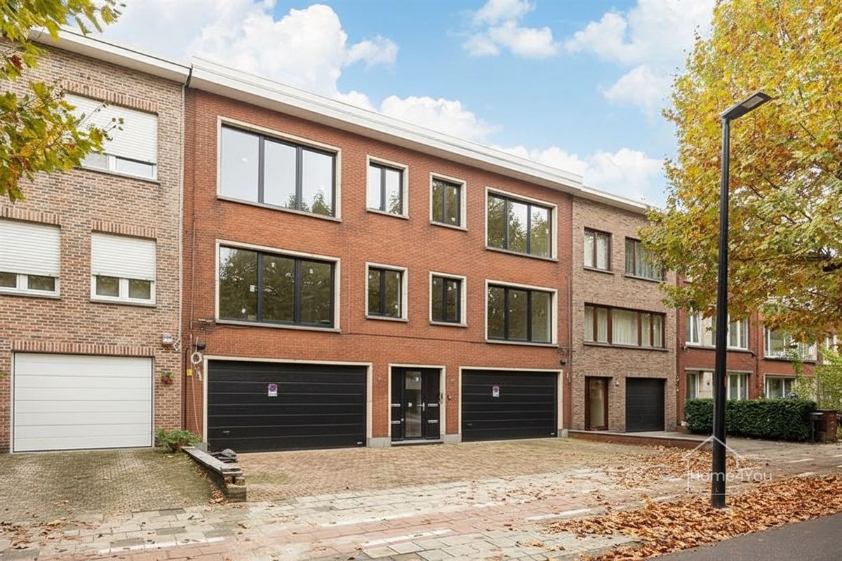 Gerenoveerd 2-slaapkamer appartement in Borsbeek te koop!