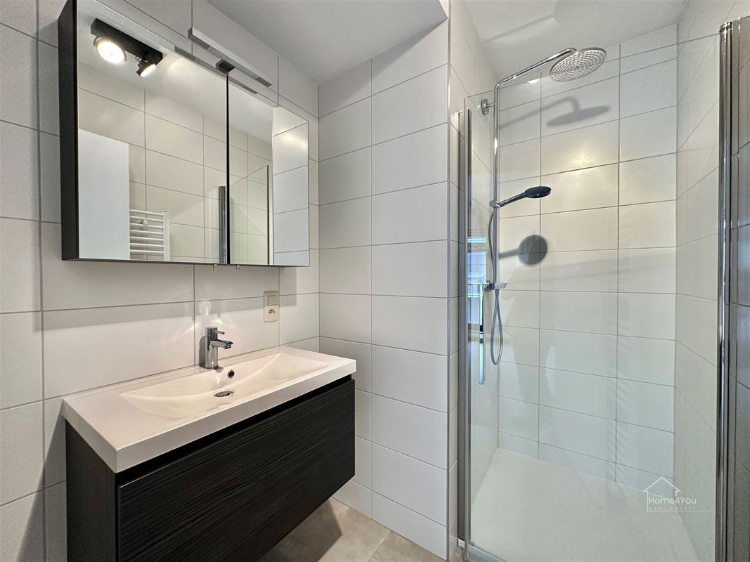 Modern en instapklaar appartement met 1 slaapkamer en terras