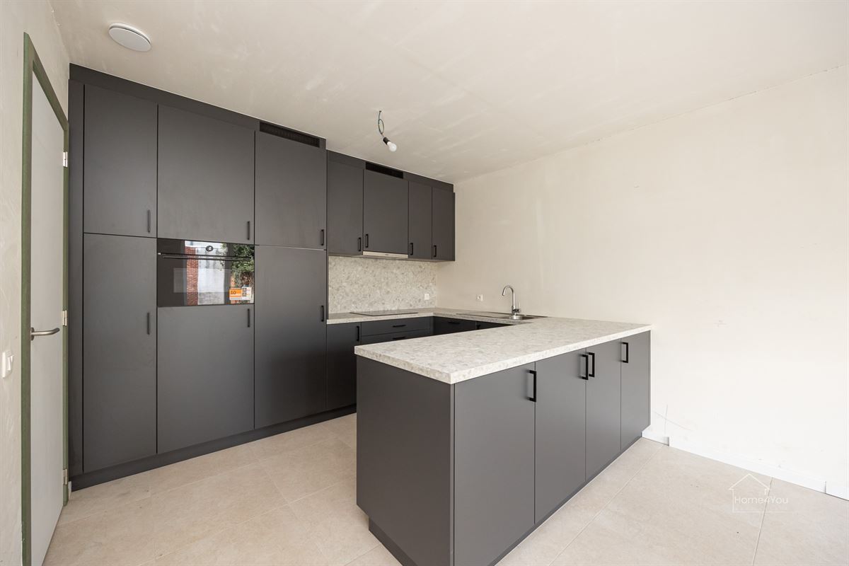 Nieuwbouw gelijkvloers appartement met aangename tuin